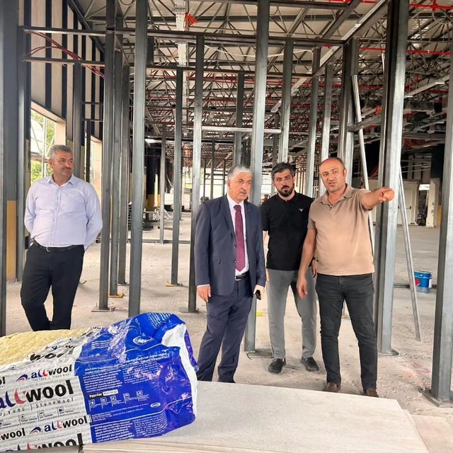 Dilovası'nın yeni belediye binası yükseliyor