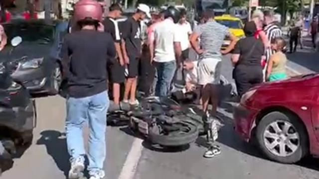 Tekirdağ'da kontrolsüz dönüş kazayla sonuçlandı: O anlar araç kamerasına yansıdı