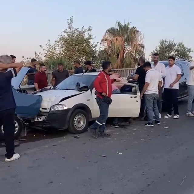 Tarsus'ta zincirleme kaza: 3 yaralı