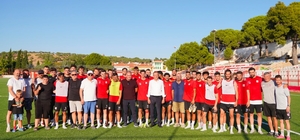 Başkan Ergin'den Ayvalık gücü Belediyespor'a moral ziyareti
