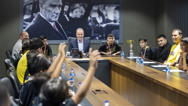 Başkan Seçer: "Amacımız 'basketbol şehri' hüviyetini Mersin'e tekrar kazandırmak"