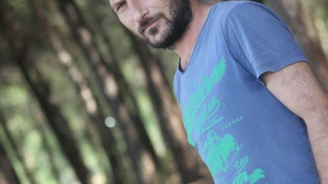 Halı sahada fenalaşan şahıs hayatını kaybetti