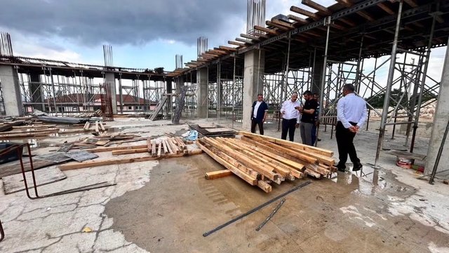 Dilovası'nın yeni kültür merkezi yükseliyor