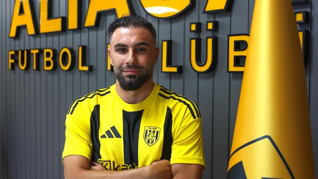 Aliağa FK'da imza şov