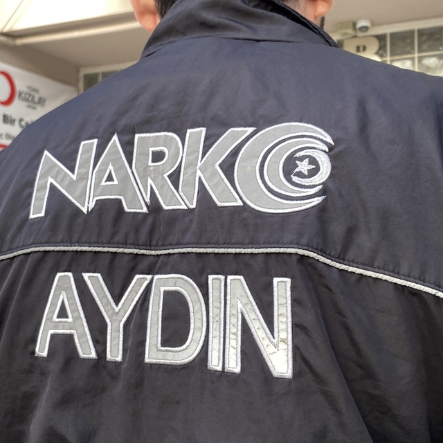 Uyuşturucu tacirleri polisten kaçamadı: 3 gözaltı