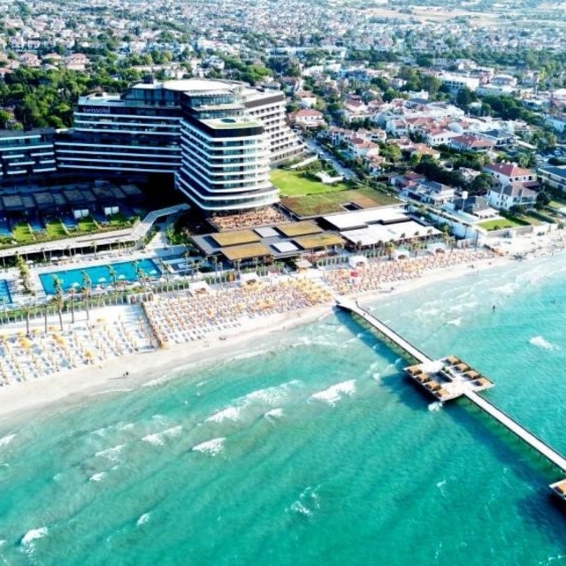 Çeşme otellerinde doluluk oranı yüzde 90'a ulaştı