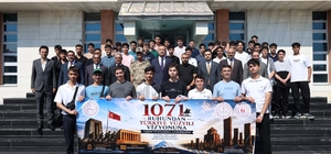 Ağrı'dan tarih ve değerler yolculuğuna ilk öğrenci kafilesi uğurlandı