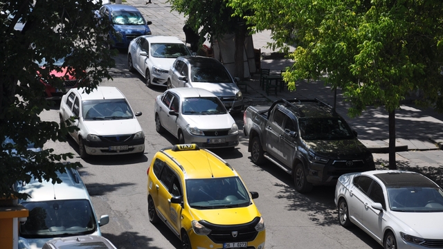 Kars, bölgenin araç lideri oldu! Trafiğe kayıtlı araç sayısı 56 bin 199'a yükseldi