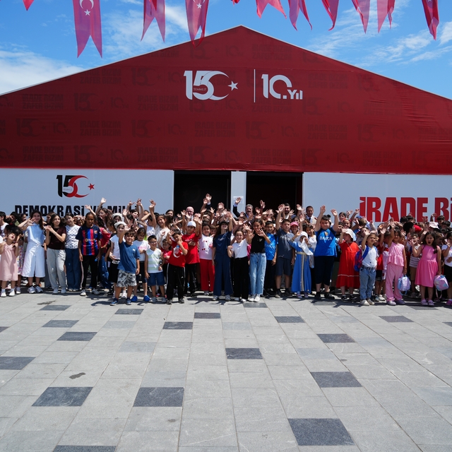 Samsun'da 15 Temmuz çadırına yoğun ilgi