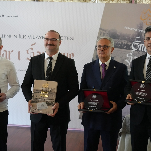 Anadolu basınının kilometre taşlarından "Envâr-ı Şarkiyye" gazetesi yeniden...