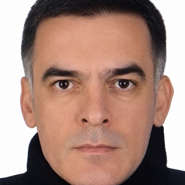 Cami avlusunda ölü bulundu