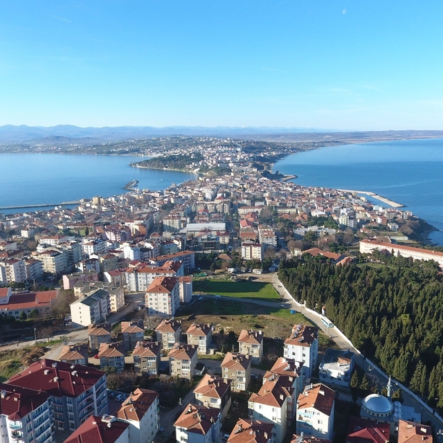 Sinop'ta haziranda 224 konut, 17 iş yeri satıldı
Konut satışları, geçen yıl...