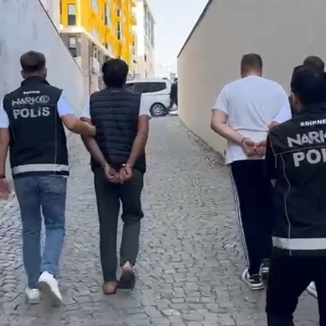 Edirne'de uyuşturucu operasyonu: 2 tutuklama