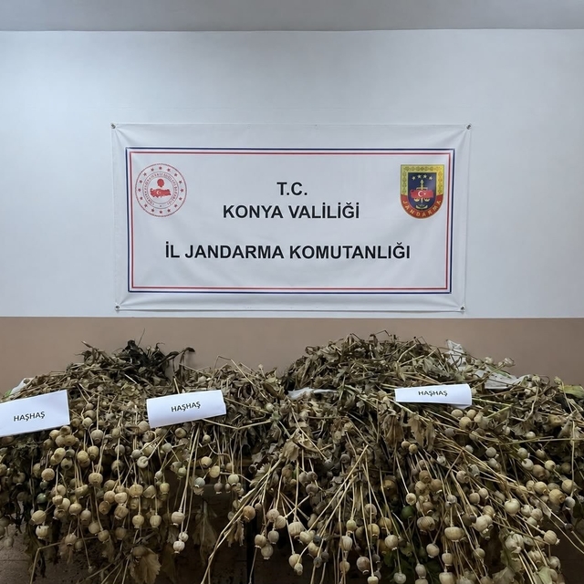 Konya'da jandarmadan uyuşturucu operasyonları: 5 tutuklama