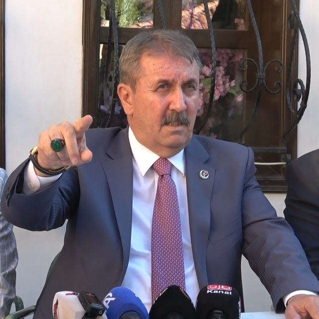 Destici: Türkiye ve yurt dışından akıllı bir dizayn var, bunu görüyoruz