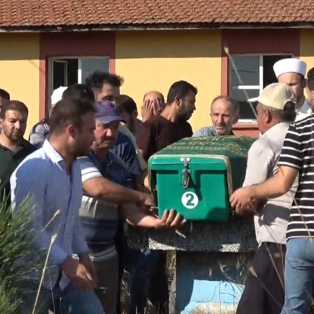 Motosiklet kazasında ölen Mustafa Ertürk dualarla son yolculuğuna uğurlandı