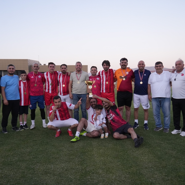 15 Temmuz Şehit Ömer Halisdemir Geleneksel Futbol Turnuvası tamamlandı