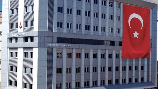 SANKO Üniversitesi'nden öğrenci ve mezun memnuniyetinde güçlü yükseliş
Rektör Prof. Dr. Dağlı: "Bu başarı, birlikte üreten büyük bir ailenin eseridir"