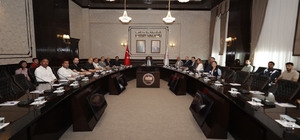 Vali Masatlı başkanlığında Antakya tarihi kent merkezi toplantısı gerçekleş...
