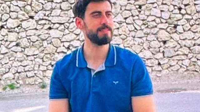 Şemdinli'de bir genç evinde ölü bulundu