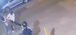 Tekirdağ'da bıçaklı kavga kamerada; 1 yaralı