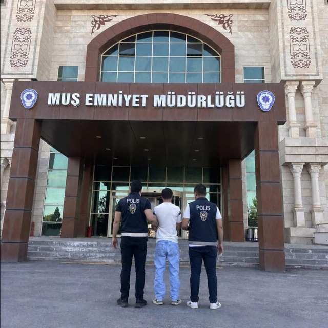 Muş'ta 9 yıl 10 gün hapis cezası bulunan hükümlü yakalandı