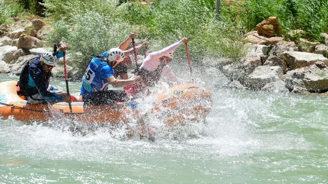 Türkiye Rafting Şampiyonası'nın 3'üncü ayağından renkli görüntüler