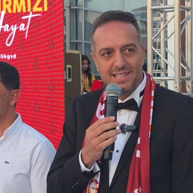 Kütahya'da Galatasaray'ın 26. şampiyonluğu coşkuyla kutlandı