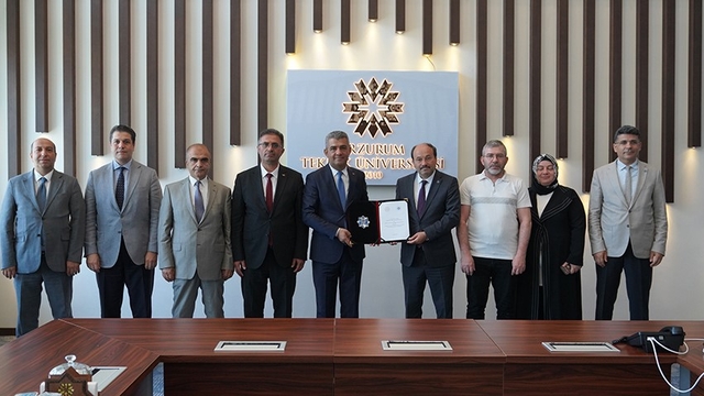 Erzurum Lisesi'nin tarihi yazılacak