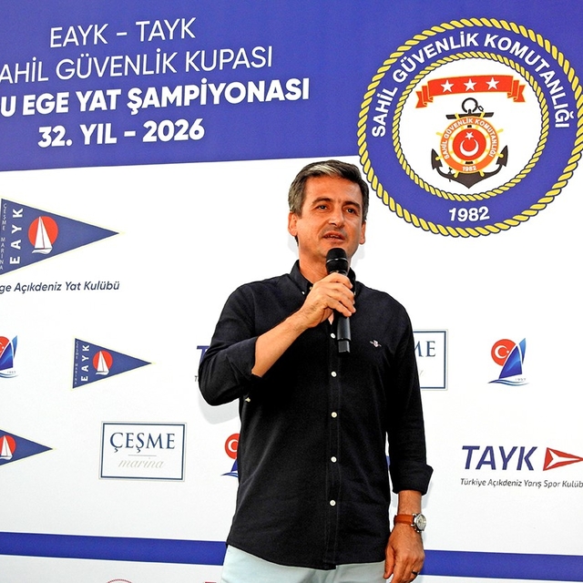 Çeşme'de yelken şöleni ödül töreniyle sona erdi