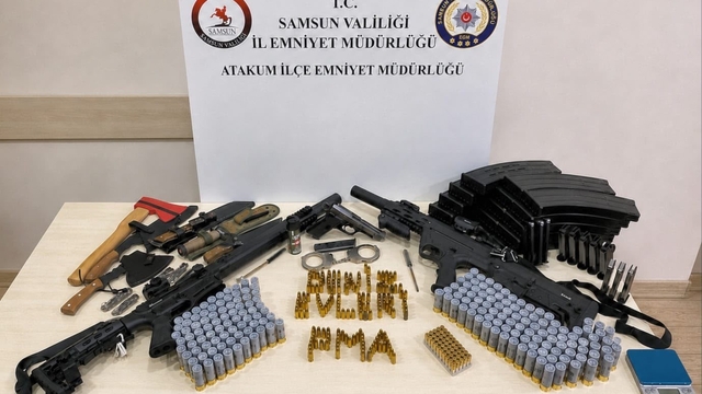 Ruhsatsız silah ve mühimmat ele geçirildi