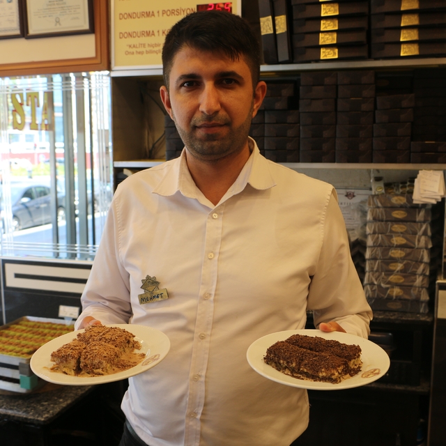 Diyarbakır'ın kavurucu sıcağında serinleten lezzet: Soğuk baklava, yaz ayla...