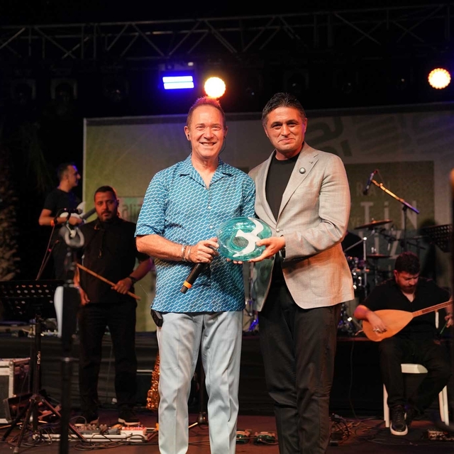 Aliağa Sanat Günleri, Şakran Zeytin ve Deniz Festivali ile başladı