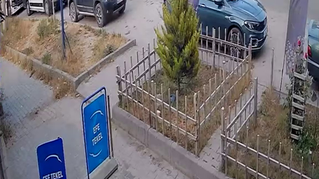 Motosiklet sürücüsünün öldüğü kaza kamerada