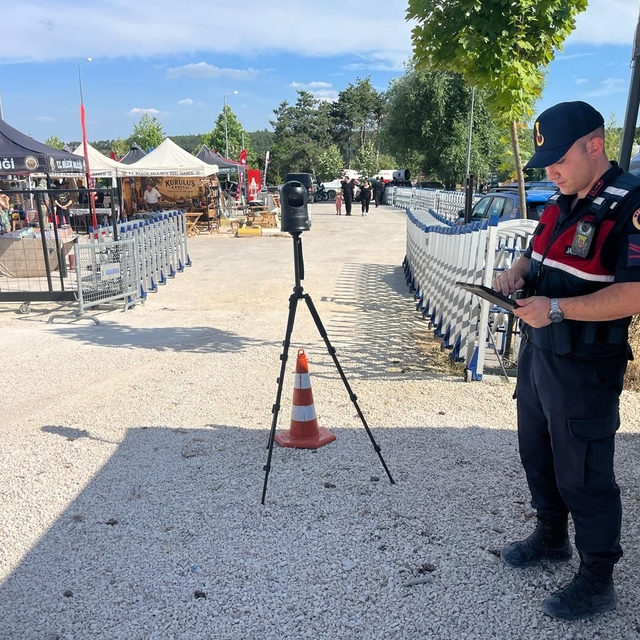 Gölpark Festivali'nde yüz tanıma sistemiyle aranan şahıs yakalandı