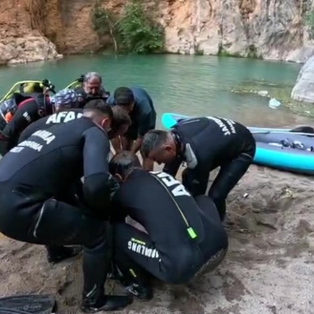 Kapuz Kanyonu'nda serinlemek için girdiği suda hayatını kaybetti
