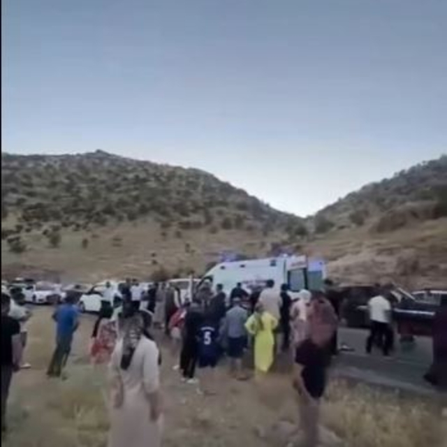 Mardin'de hafif ticari araç ile otomobil çarpıştı: 1 bebek öldü, 7 yaralı