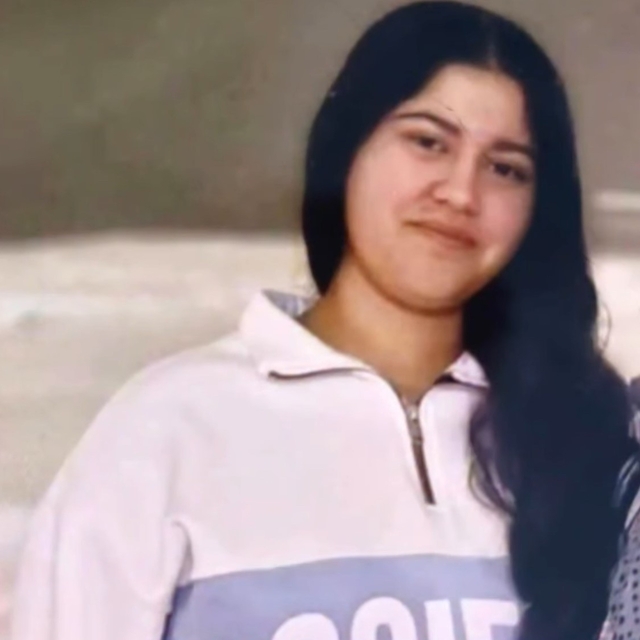 Siirt'te 5 katlı binanın çatısından düşen 15 yaşındaki kız hayatını kaybett...