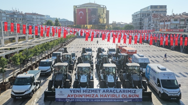 Aydın Büyükşehir Belediyesi filosuna 22 yeni araç takviyesi