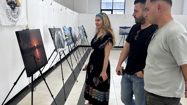 Vanlı dağcıların objektifinden doğa manzaraları sergilendi