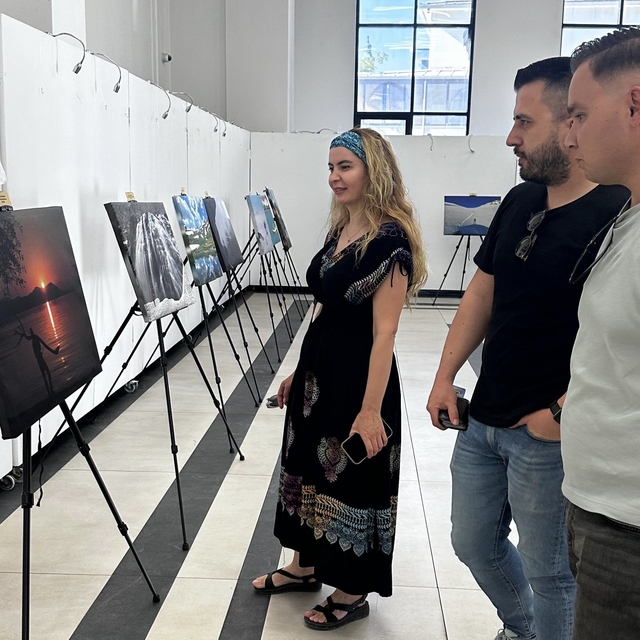 Vanlı dağcıların objektifinden doğa manzaraları sergilendi