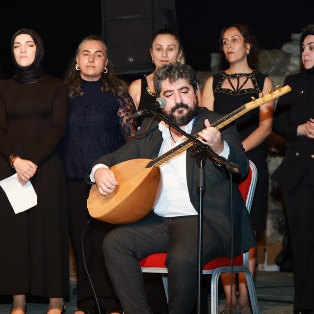 Eskihisar Kalesi'nde kültür sanat akşamları coşkusu