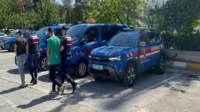 Burdur'da 7 ilçede "Narko Kapan" operasyonu: 2 tutuklama