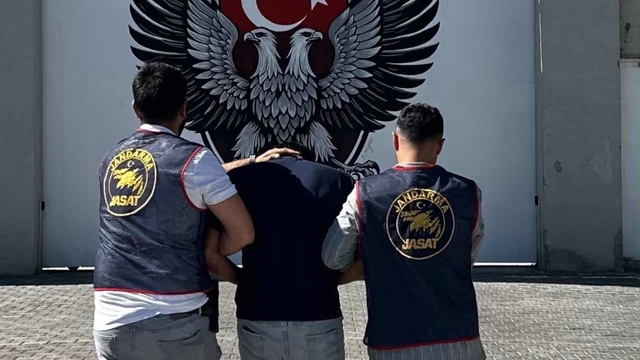 Iğdır'da uyuşturucu suçundan aranan firari yakalandı