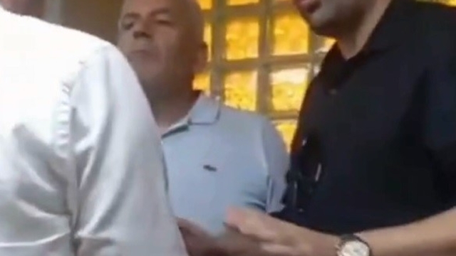 Samsun'da CHP İl Başkanlığı'nda 'devir-teslim' gerginliği