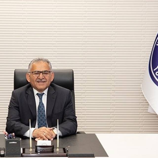 Başkan Büyükkılıç'tan İSO ikinci 500'e giren 15 Kayseri firmasına tebrik