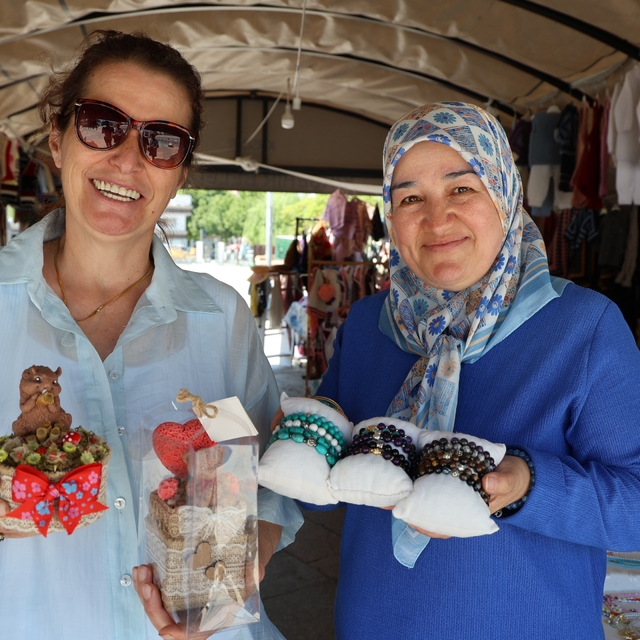 Kırşehirli kadınlar el emeği ürünlerini kazanca dönüştürüyor