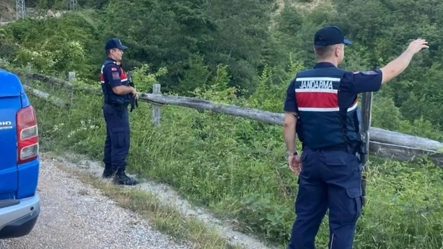 Erfelek'te jandarma ekipleri orman yangınlarına karşı teyakkuzda