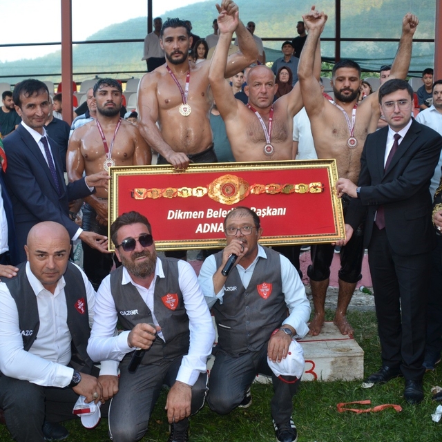 Karadeniz'in Kırkpınarı'nda altın kemer Mustafa Taş'ın