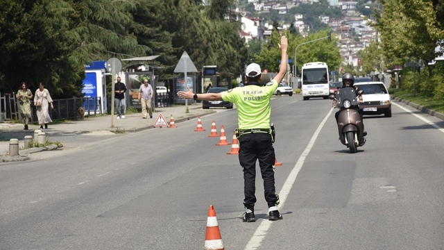 Ordu'da bir haftada 18 bine yakın araç ve sürücüsü denetlendi